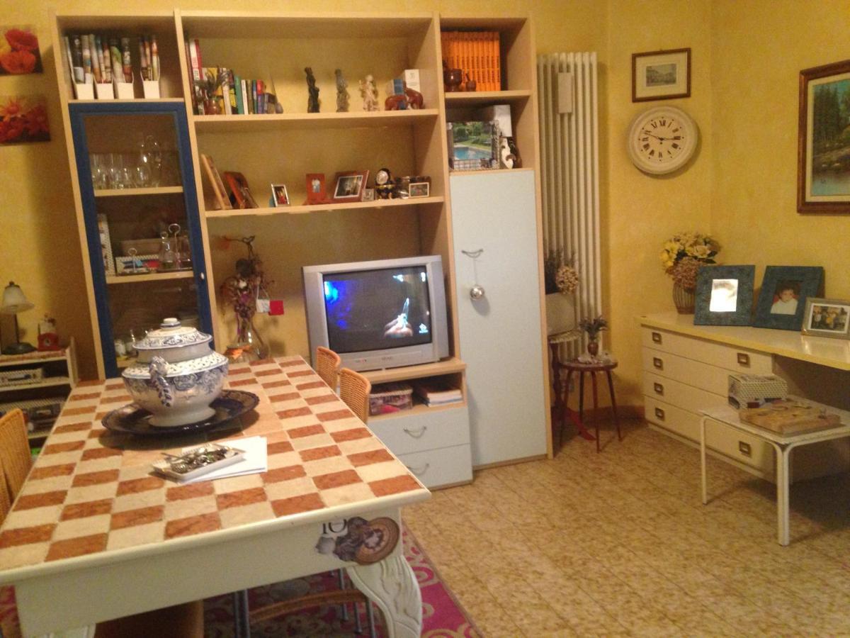 B & B Da Giusy Corte Franca Ngoại thất bức ảnh