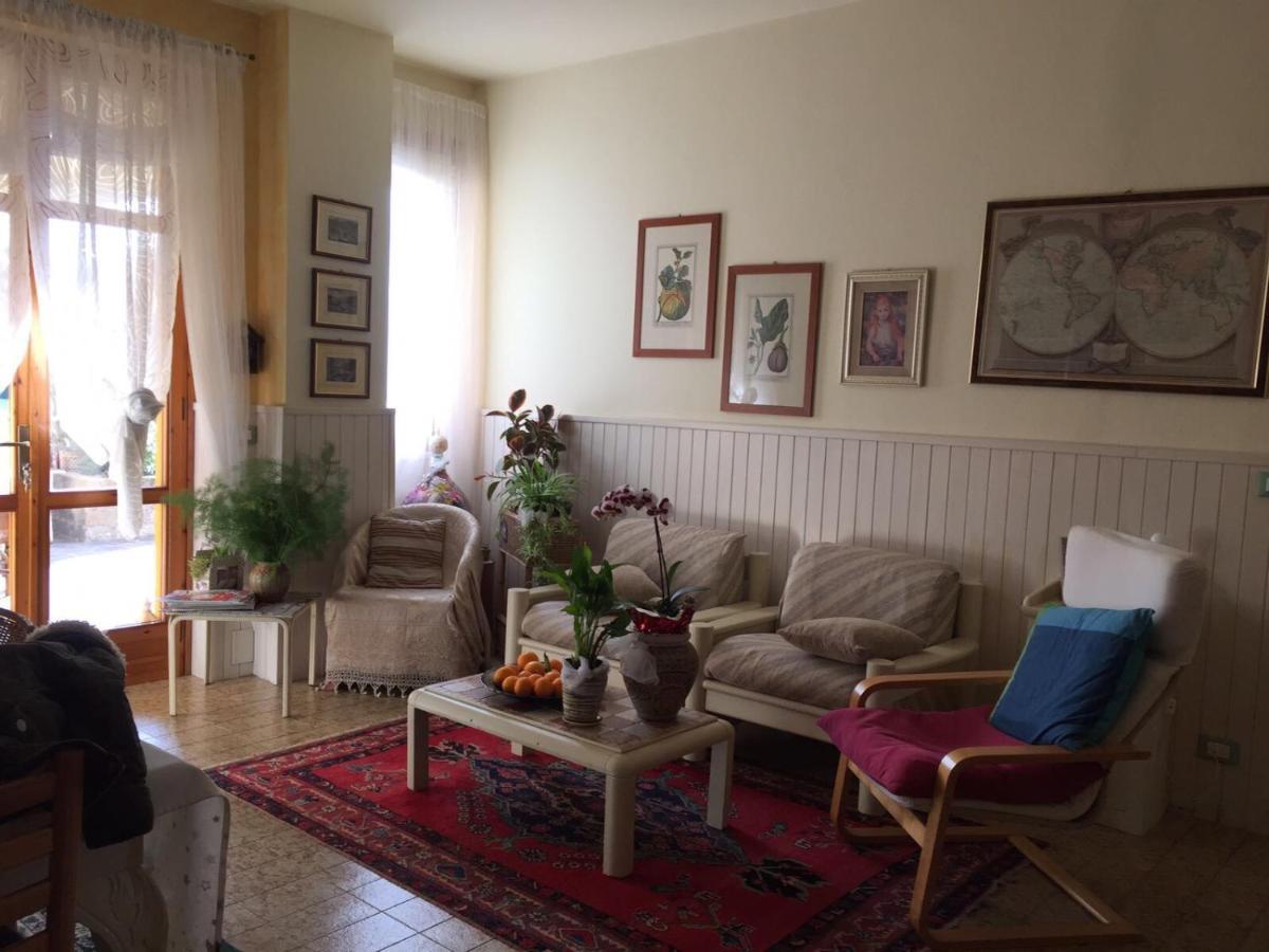 B & B Da Giusy Corte Franca Ngoại thất bức ảnh