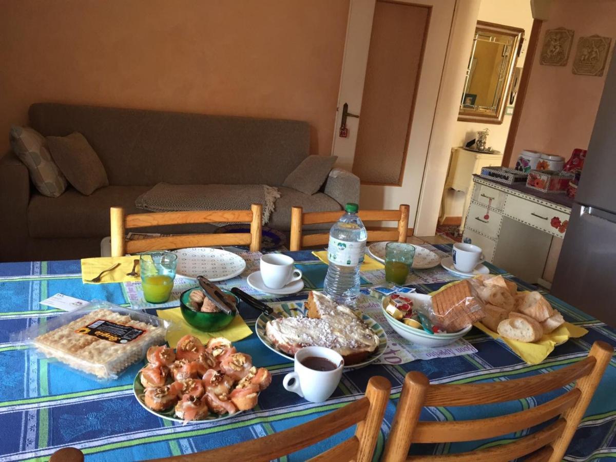 B & B Da Giusy Corte Franca Ngoại thất bức ảnh