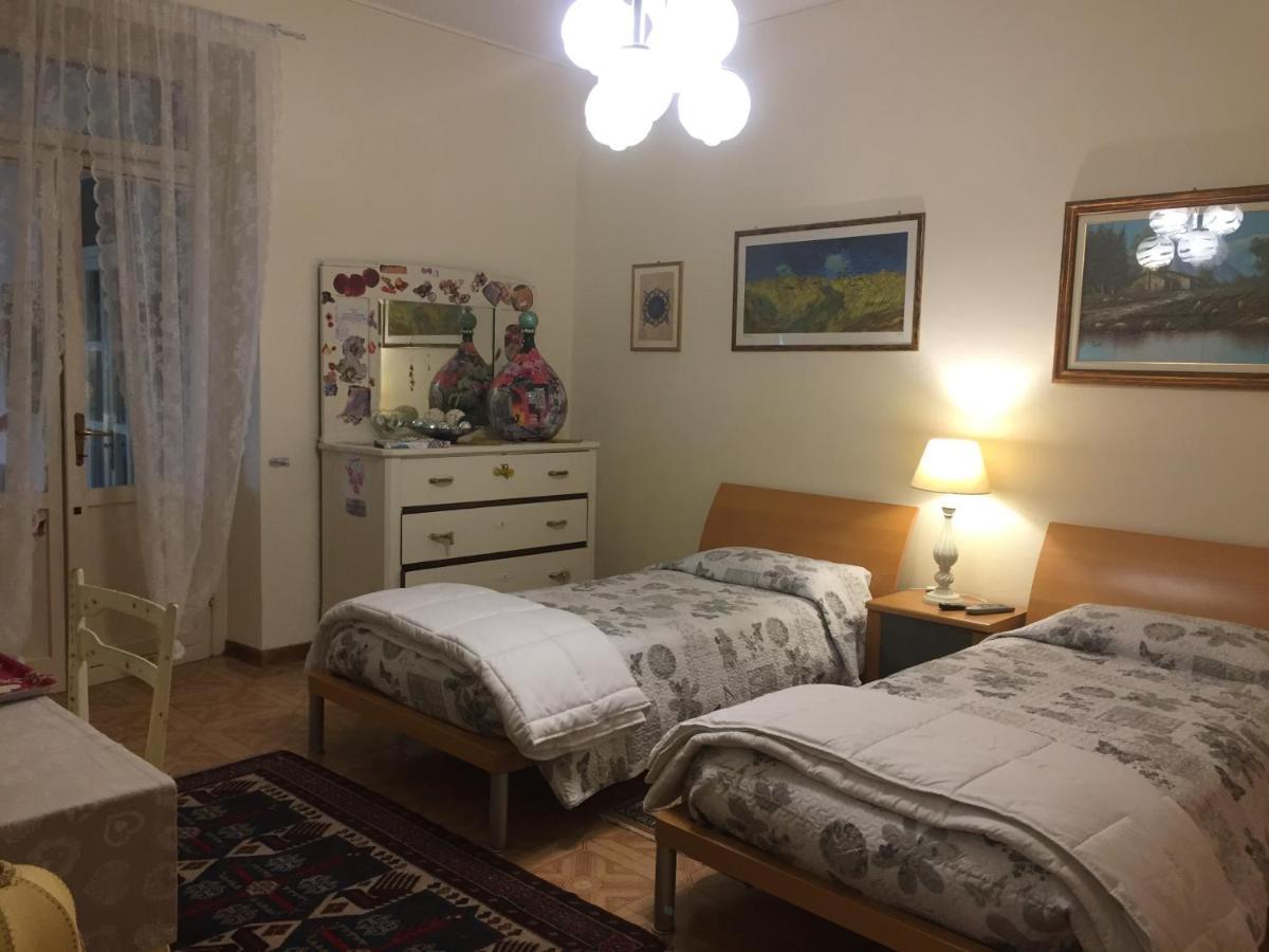 B & B Da Giusy Corte Franca Ngoại thất bức ảnh
